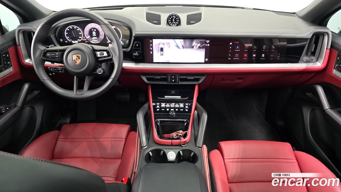 Porsche Cayenne 2025