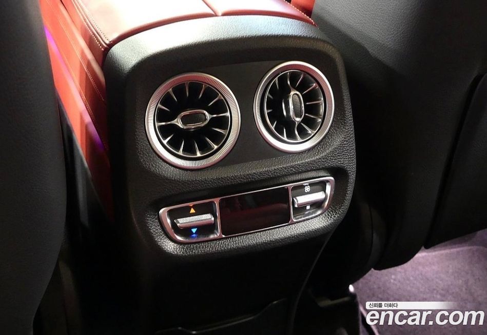 Mercedes-Benz G-Class 2021