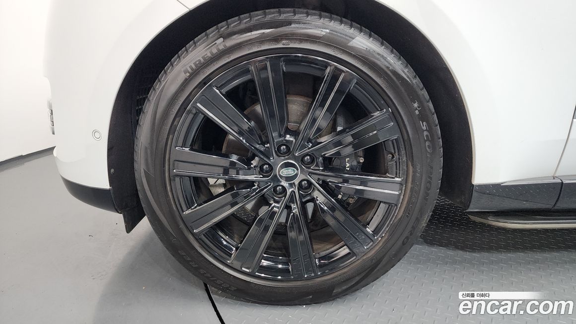 Land Rover Range Rover 2023