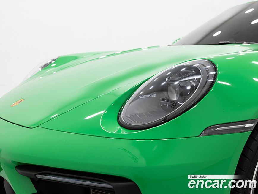 Porsche 911 2023