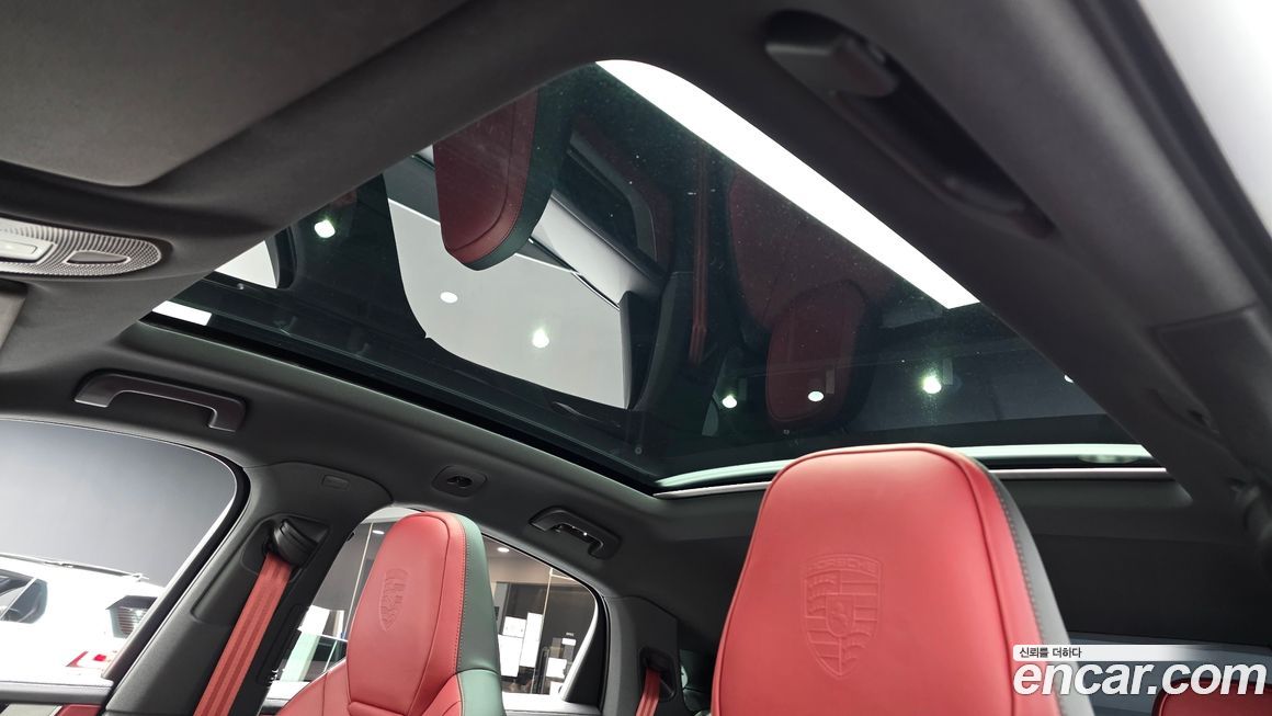 Porsche Cayenne 2025