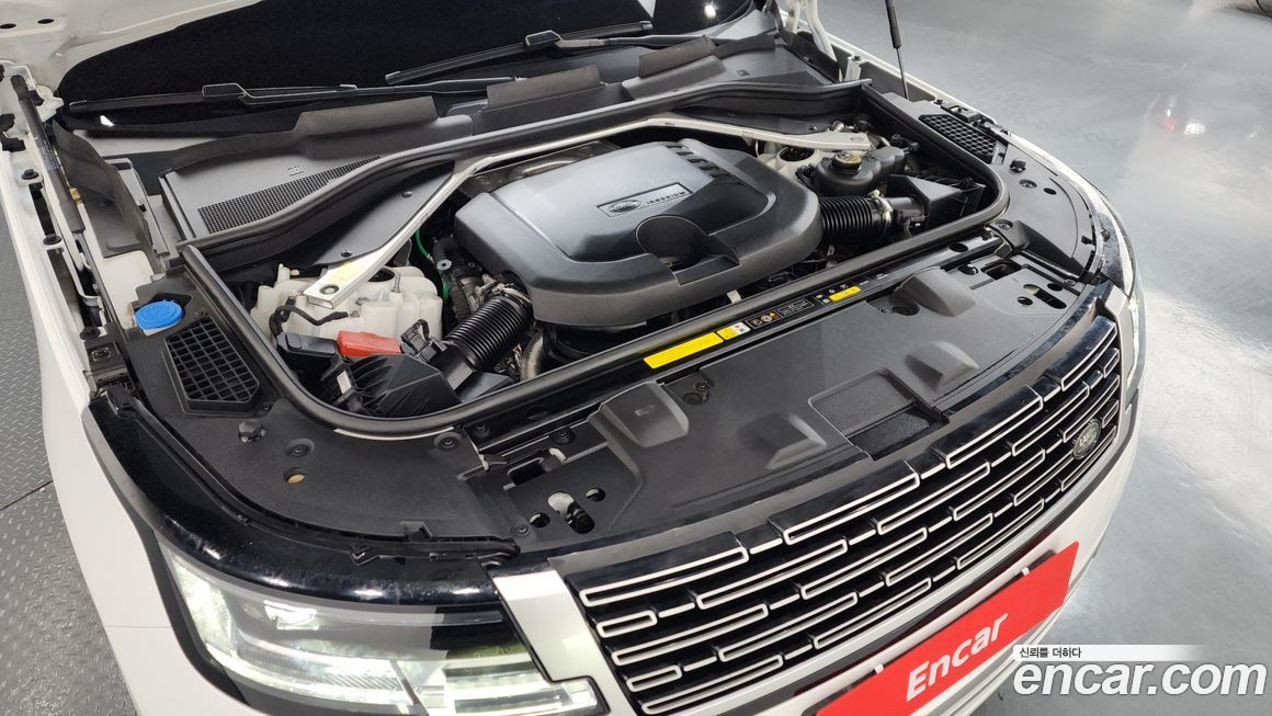 Land Rover Range Rover 2023