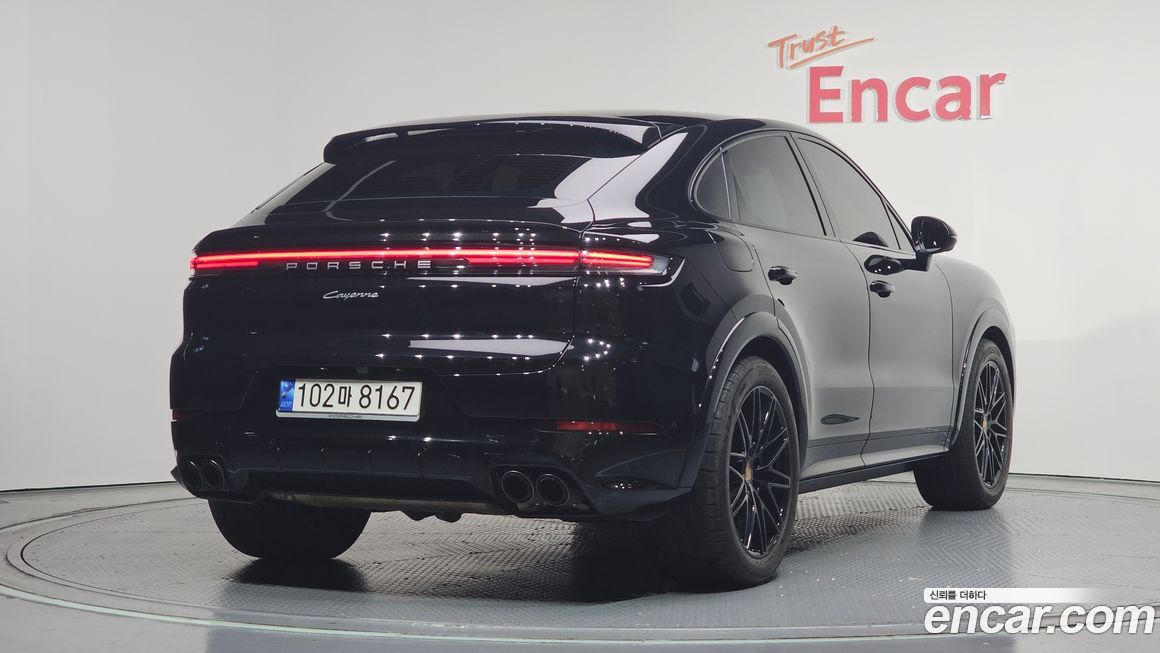 Porsche Cayenne 2024