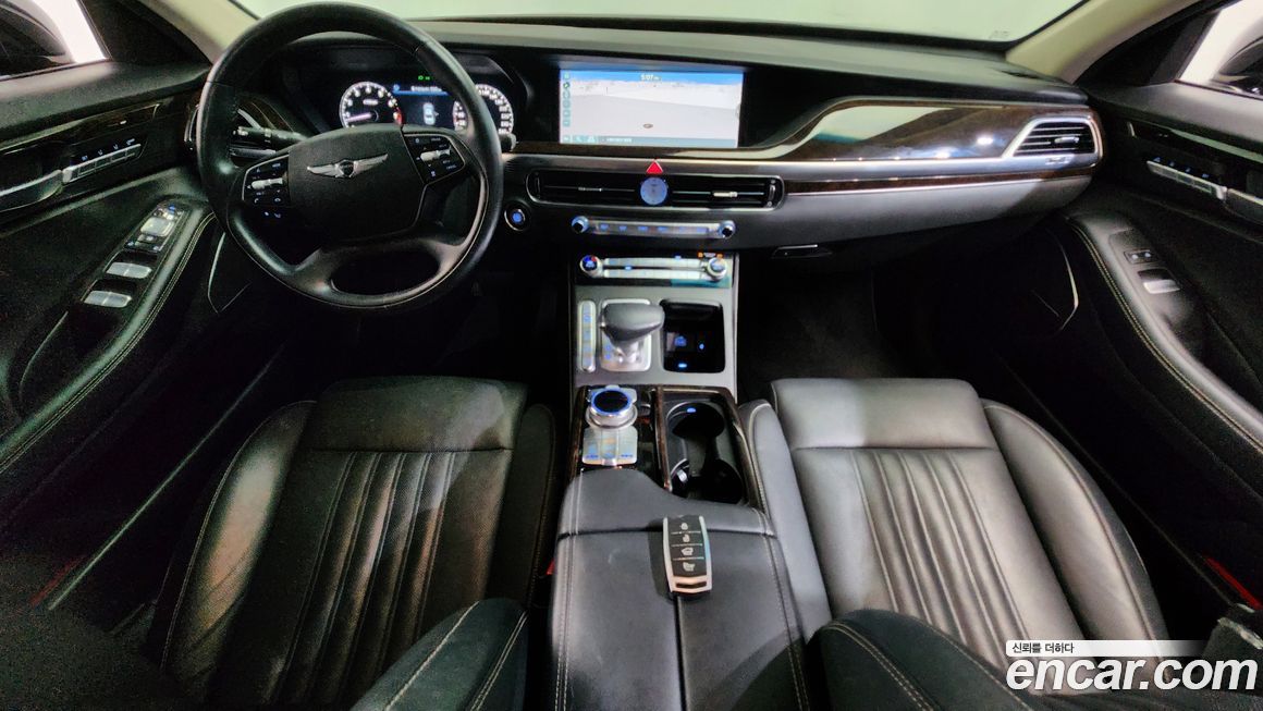 Genesis G90 2020
