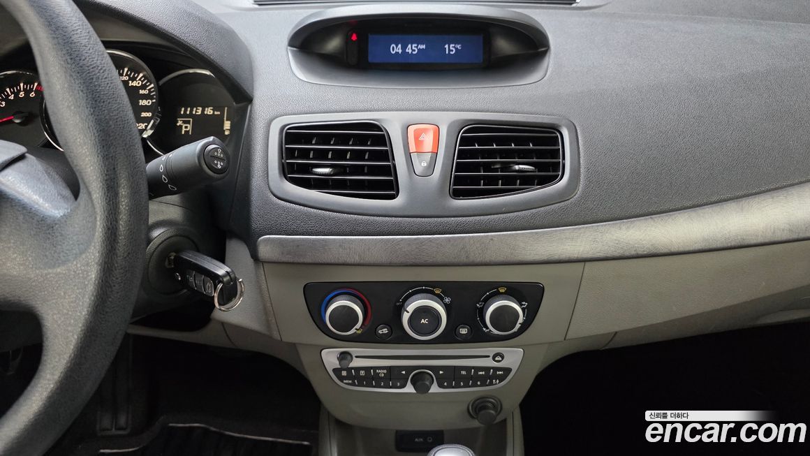 Renault-KoreaSamsung SM3 2011