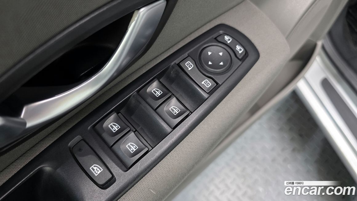 Renault-KoreaSamsung SM3 2011