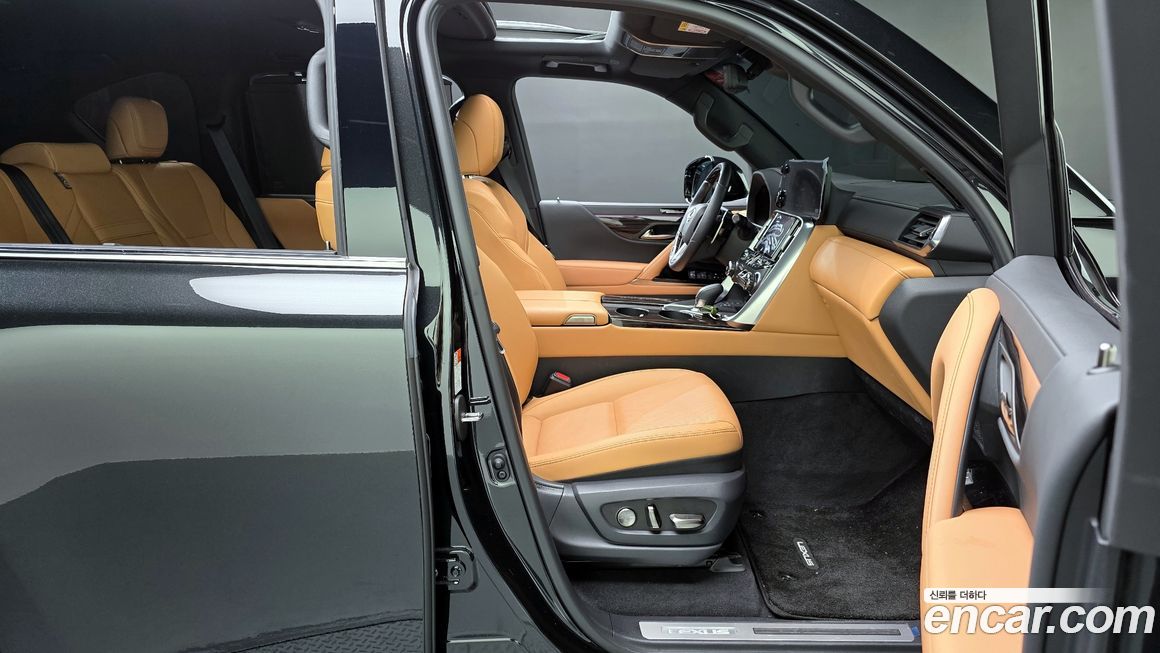 Lexus LX 2025