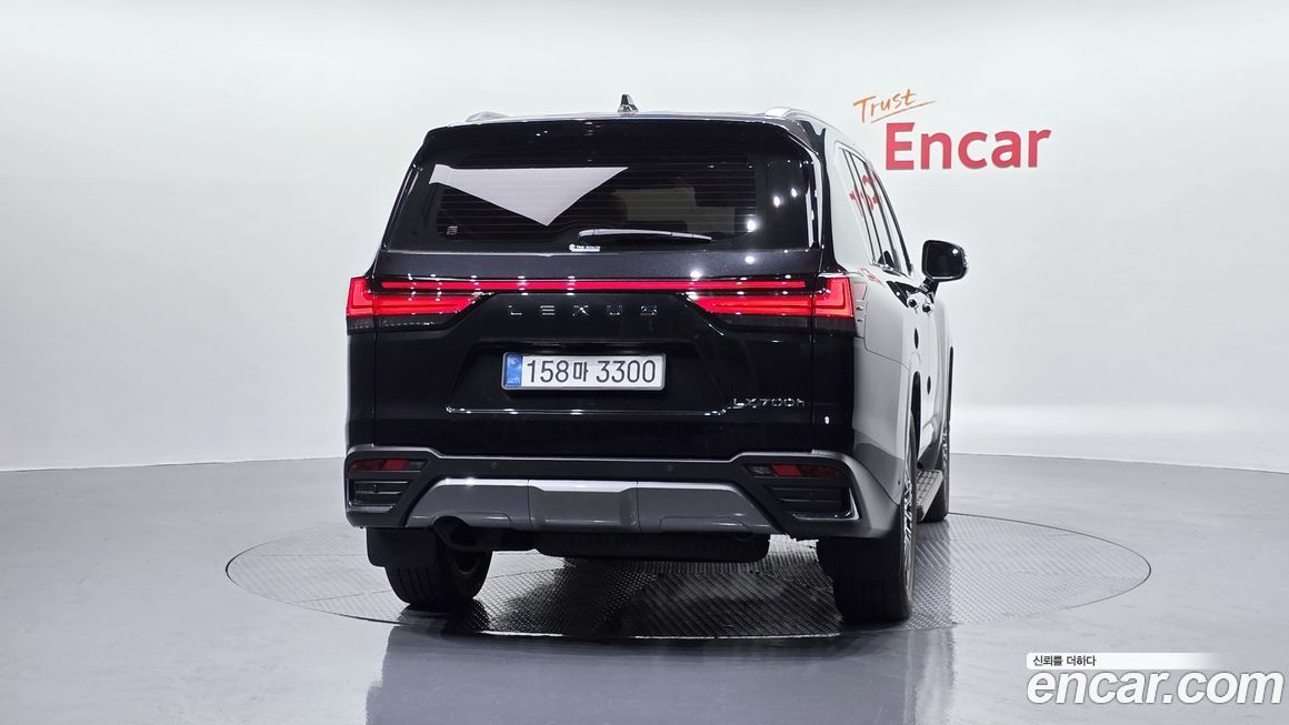 Lexus LX 2025