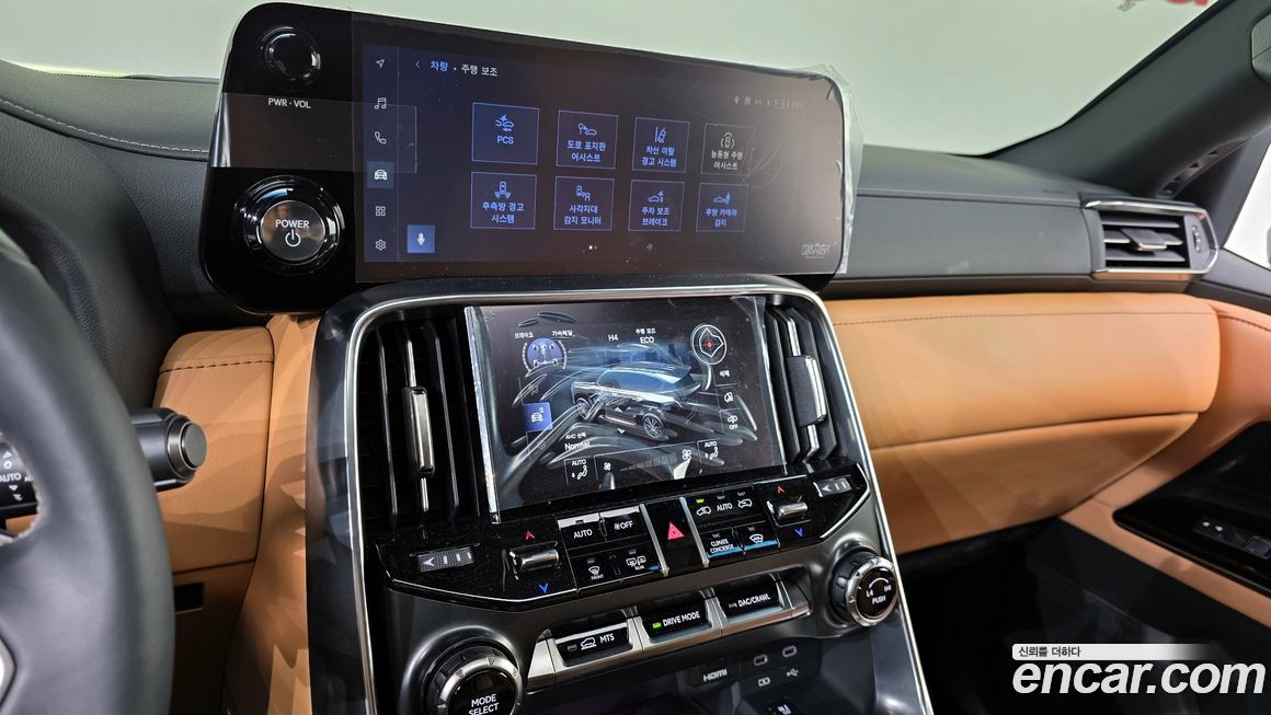 Lexus LX 2025