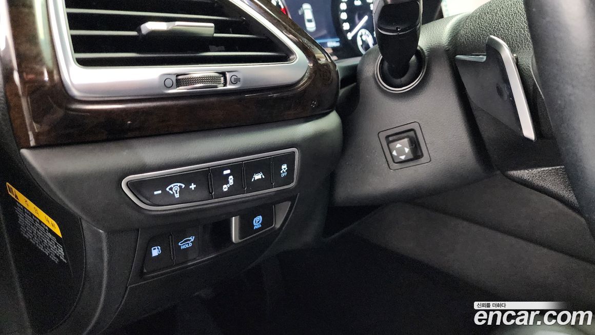 Genesis G90 2020