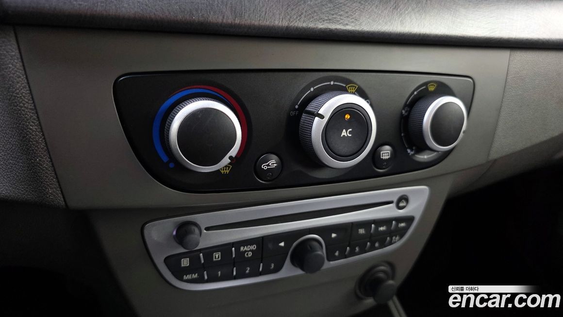 Renault-KoreaSamsung SM3 2011