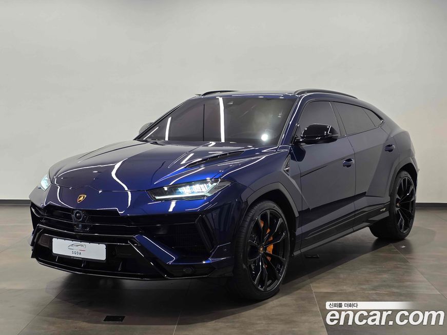 Lamborghini Urus 2024