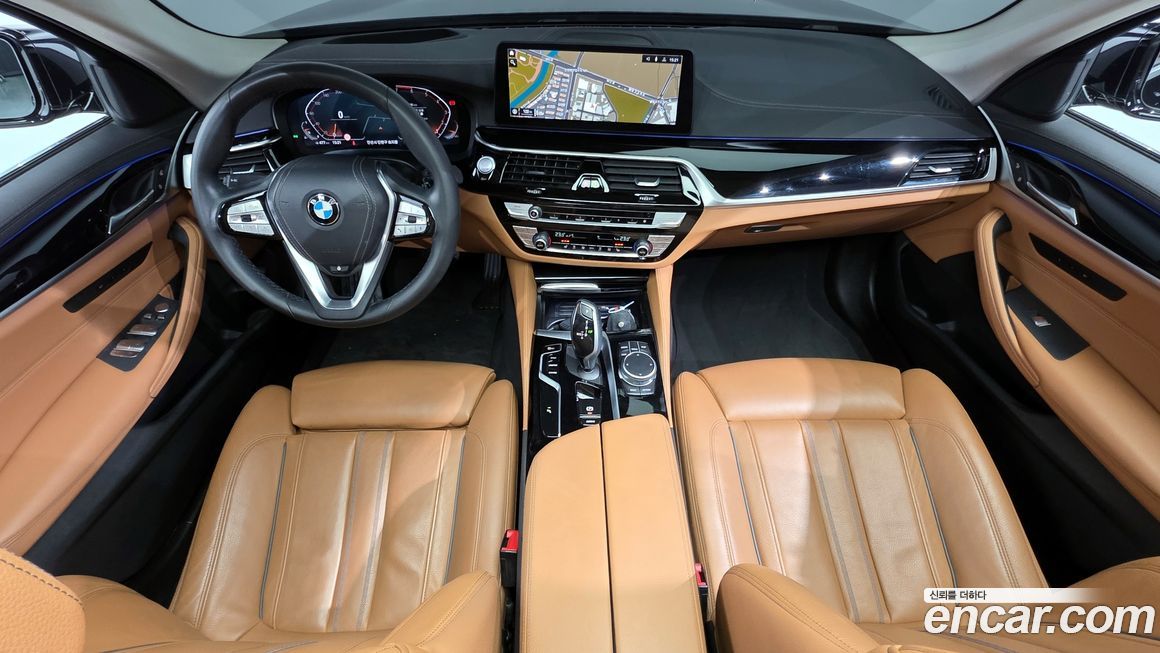 BMW 5-Series 2022