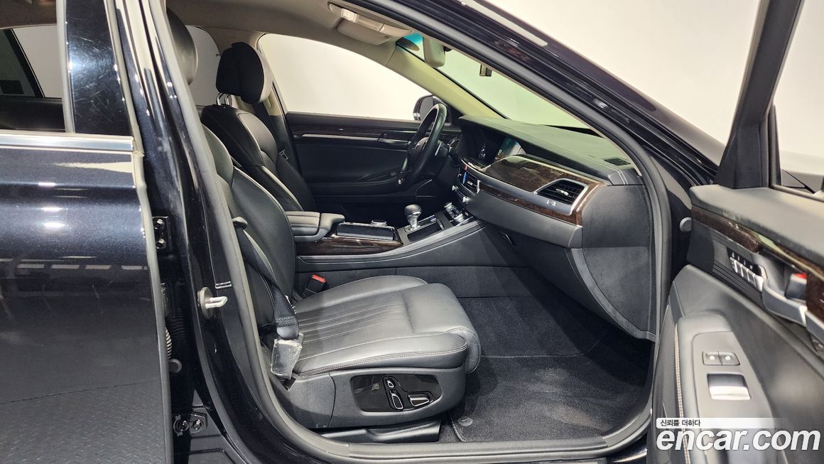 Genesis G90 2020