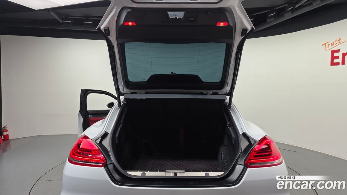 Porsche Panamera 2016