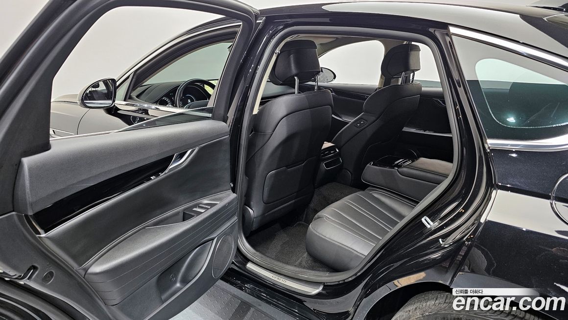 Genesis G80 2023