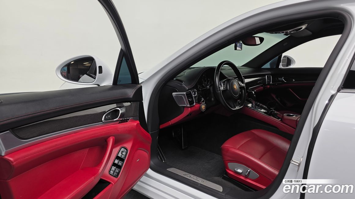 Porsche Panamera 2016