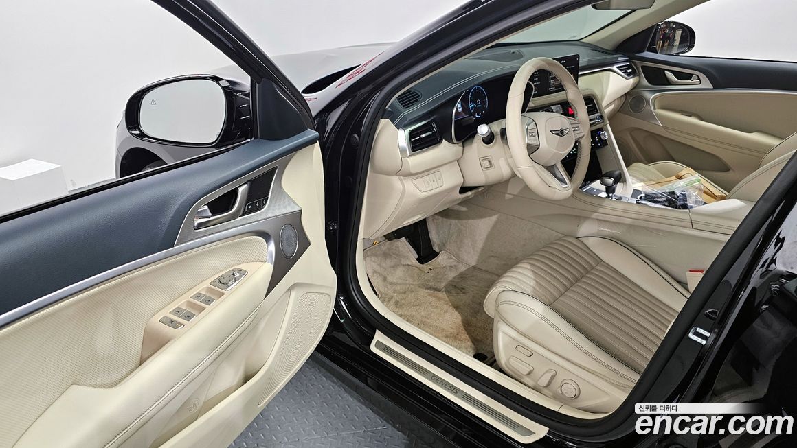 Genesis G70 2025