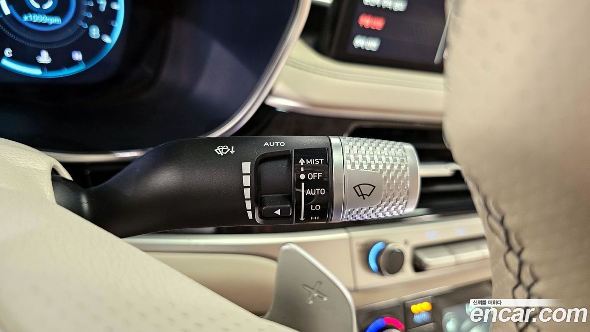 Genesis G70 2025