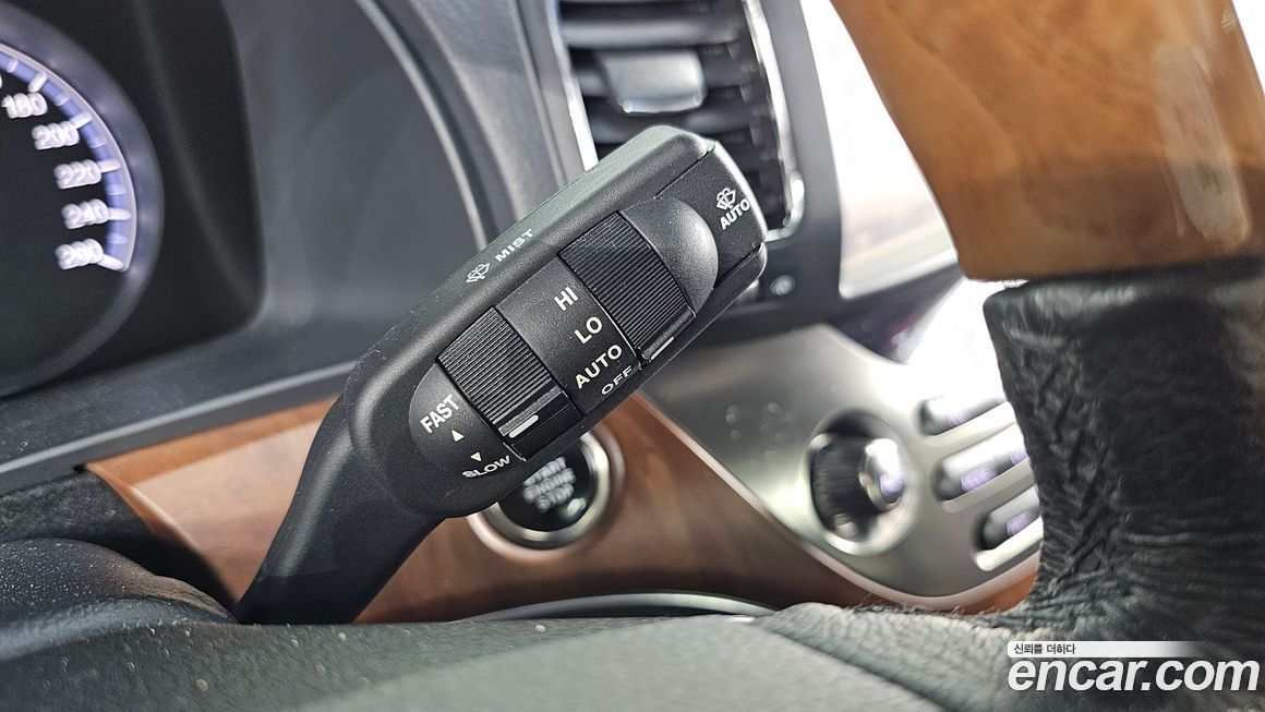 KG_Mobility_Ssangyong Chairman 2013