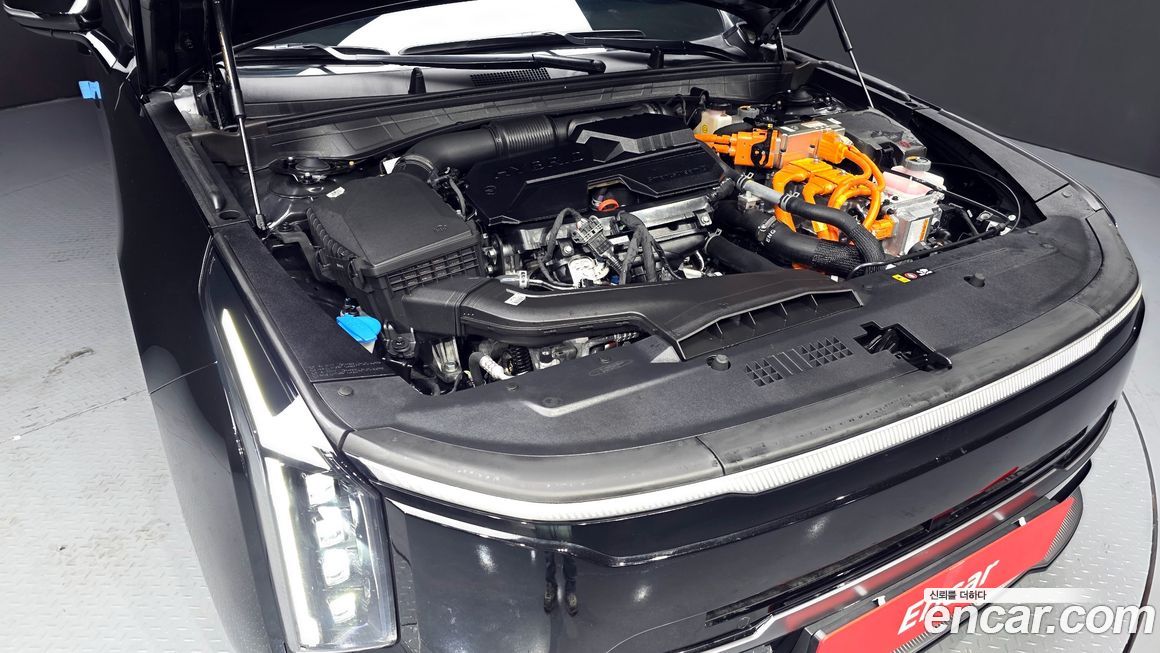 Kia K8 2025