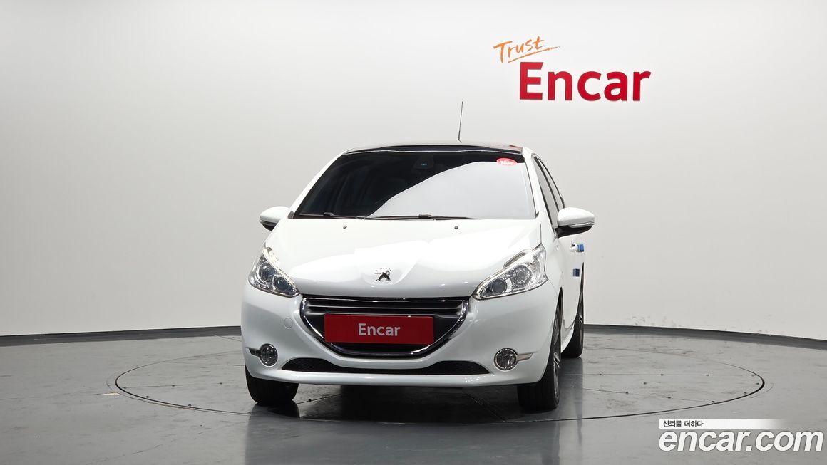 Peugeot 208 2016