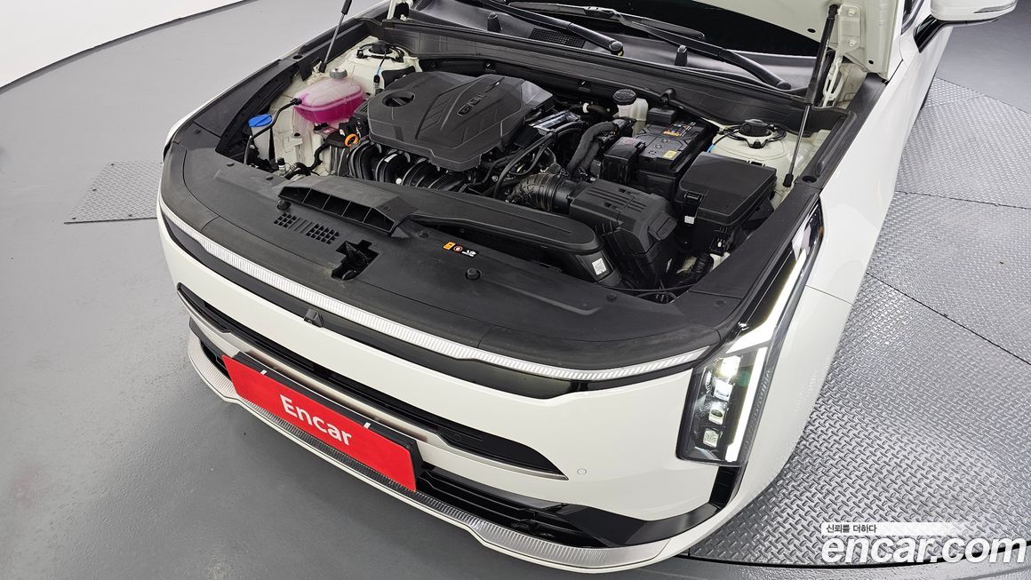 Kia K8 2025
