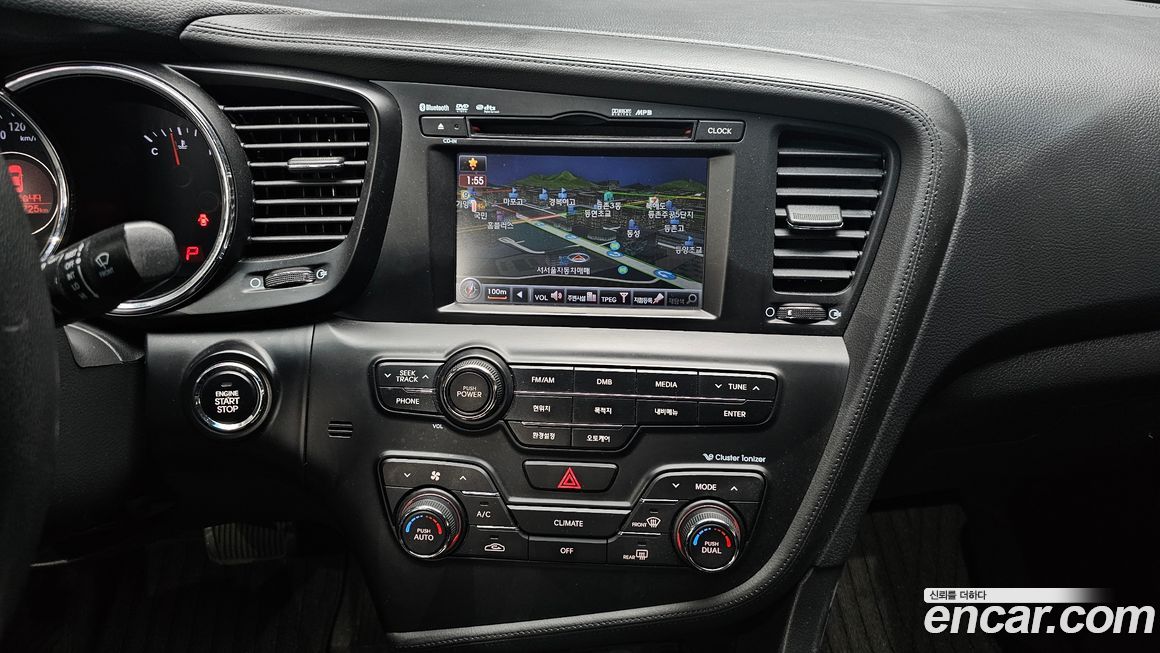 Kia K5 2011