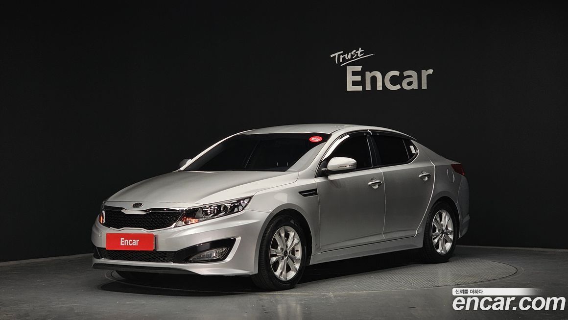 Kia K5 2011