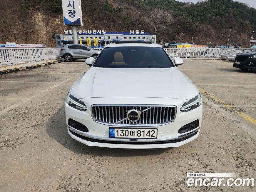 Volvo S90 2022