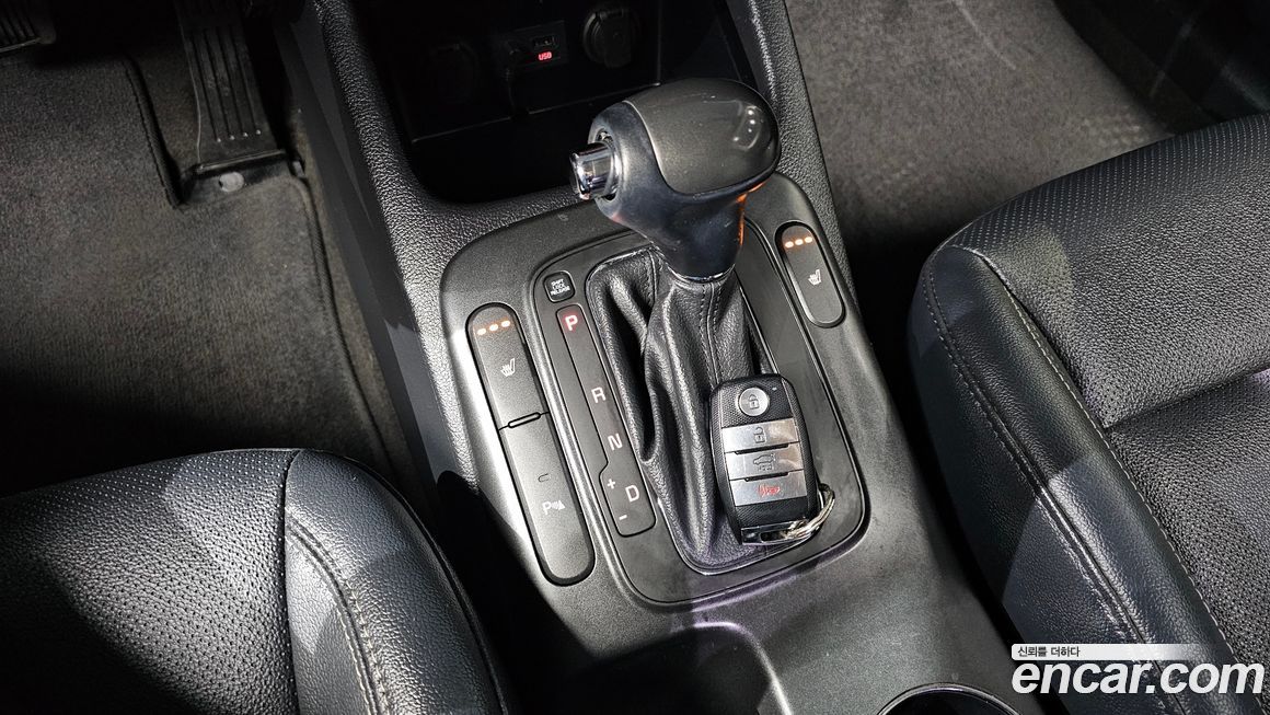 Kia K3 2015