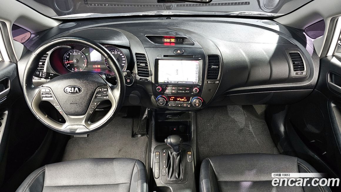 Kia K3 2015