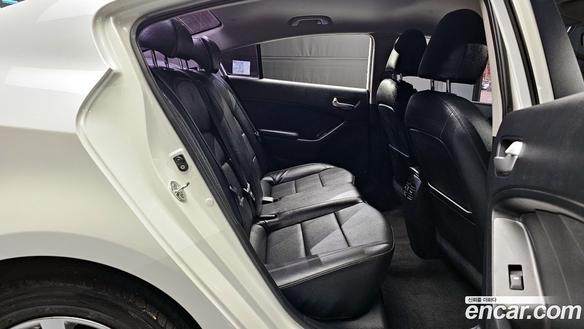 Kia K3 2015