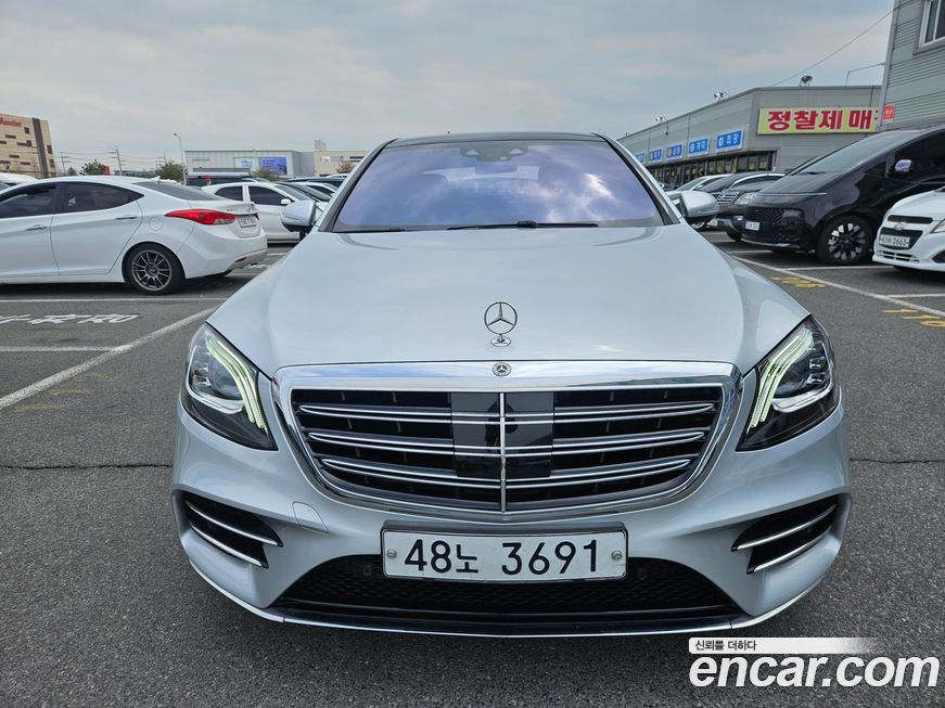 Mercedes-Benz S-Class 2018