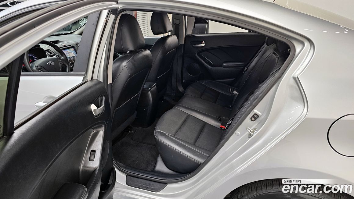 Kia K3 2015