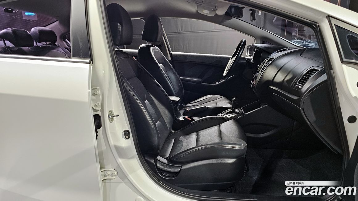 Kia K3 2015