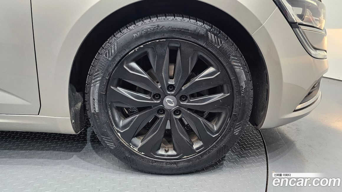 Renault-KoreaSamsung SM6 2016