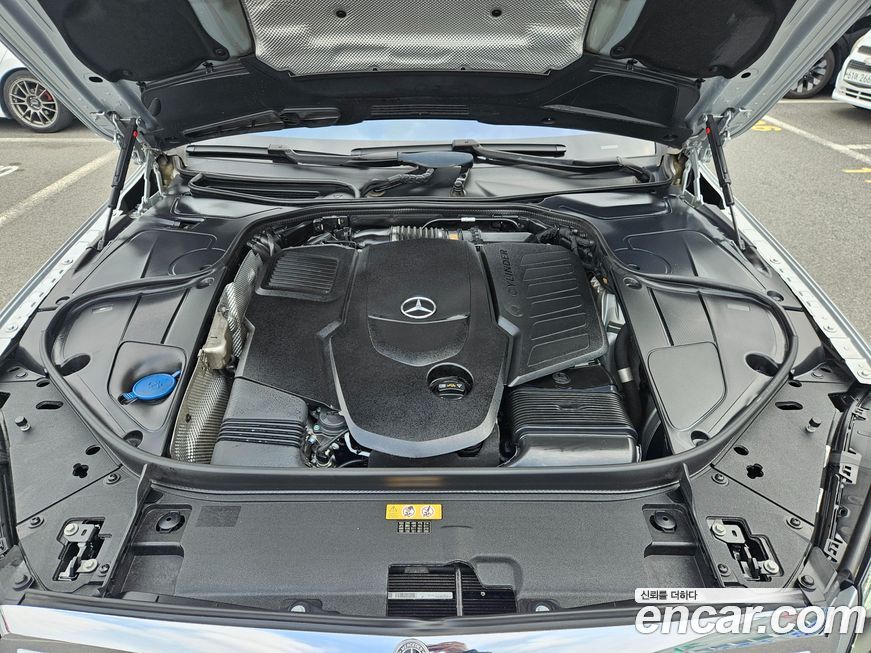 Mercedes-Benz S-Class 2018