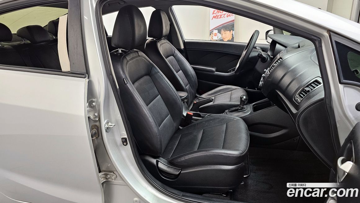 Kia K3 2015
