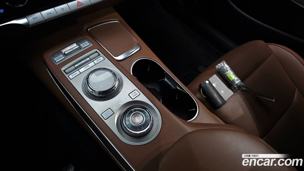 Genesis GV70 2021