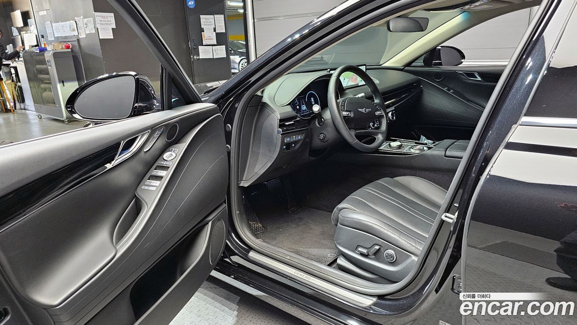 Genesis G80 2023