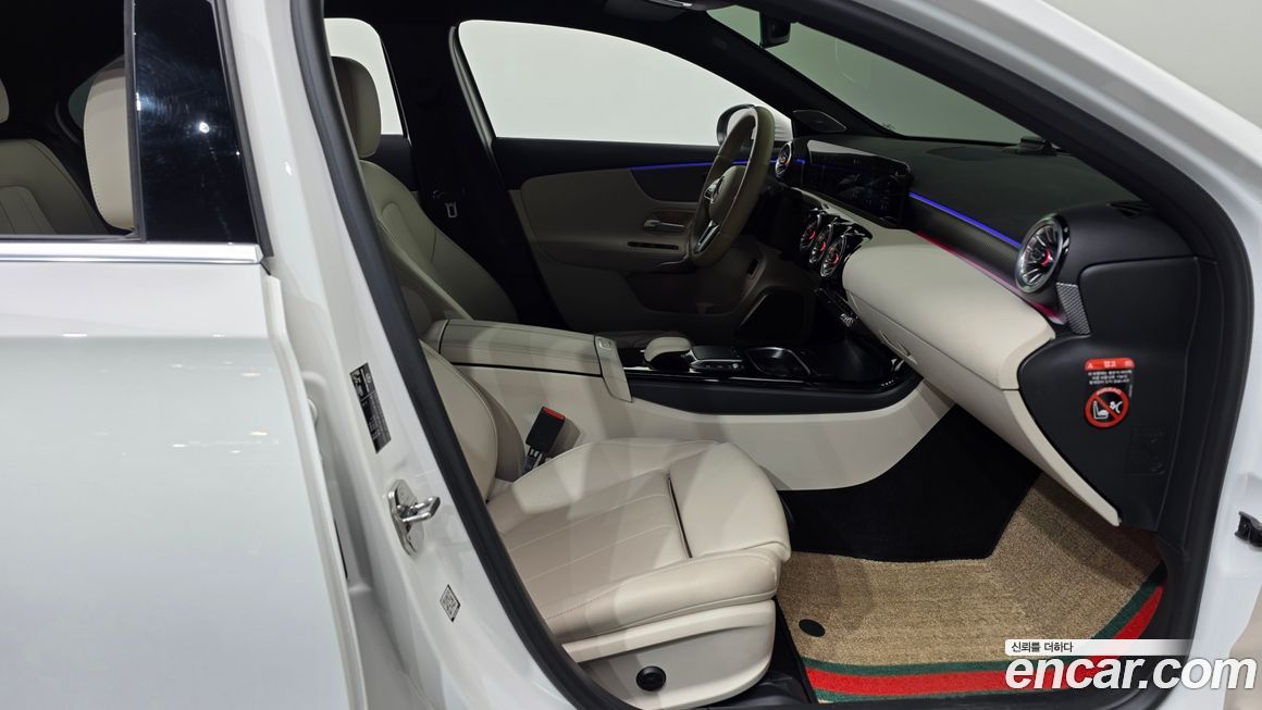 Mercedes-Benz A-Class 2023