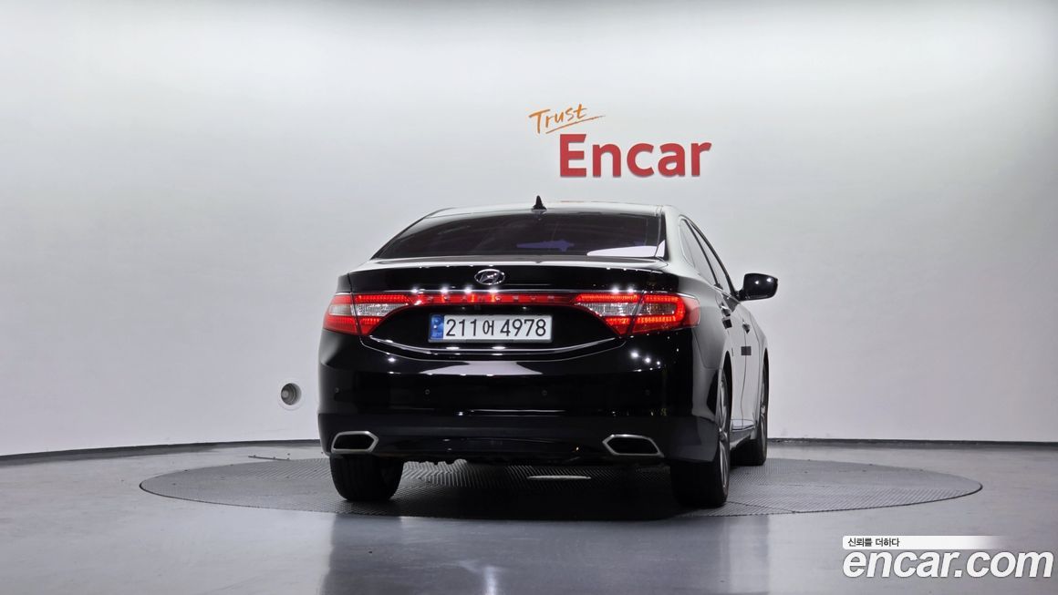 Hyundai Grandeur 2016