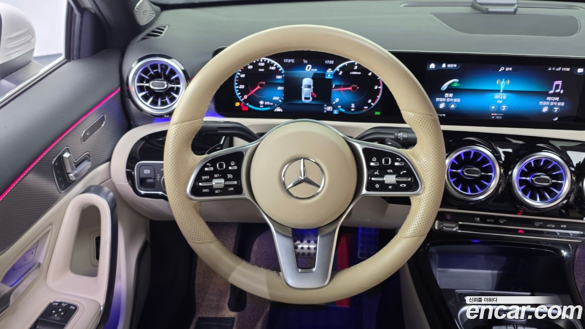 Mercedes-Benz A-Class 2023