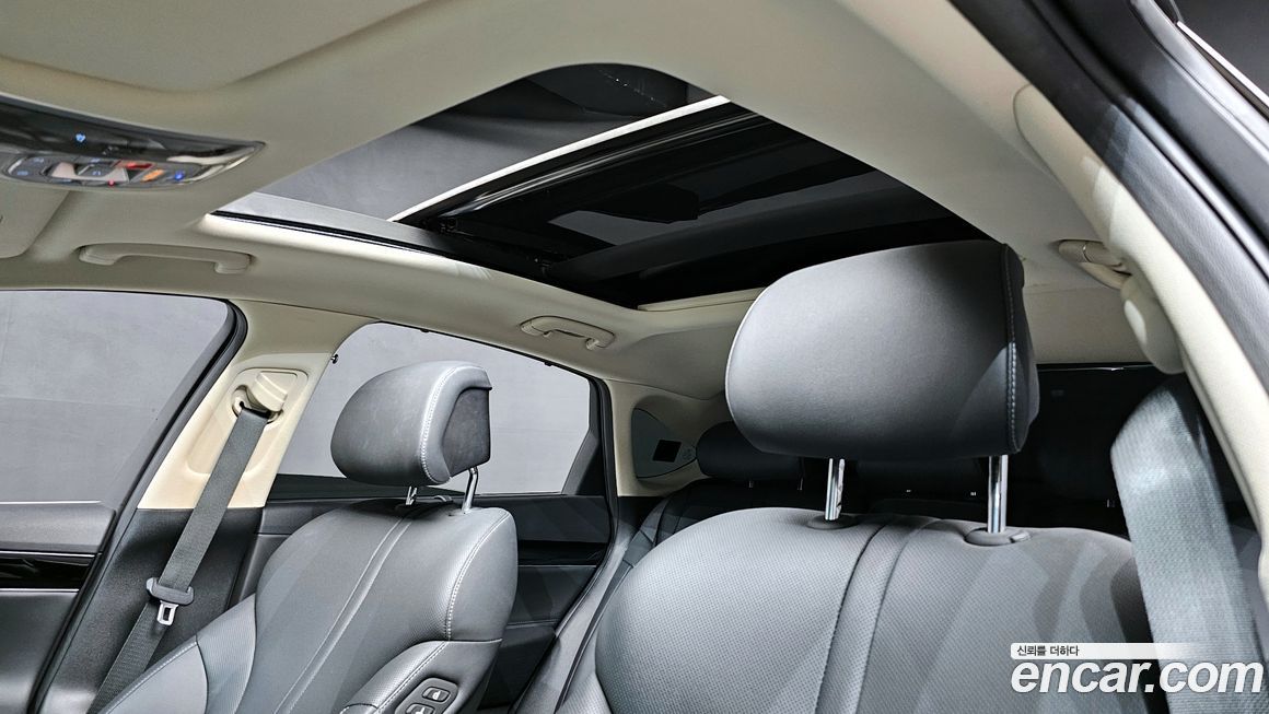 Genesis G80 2023