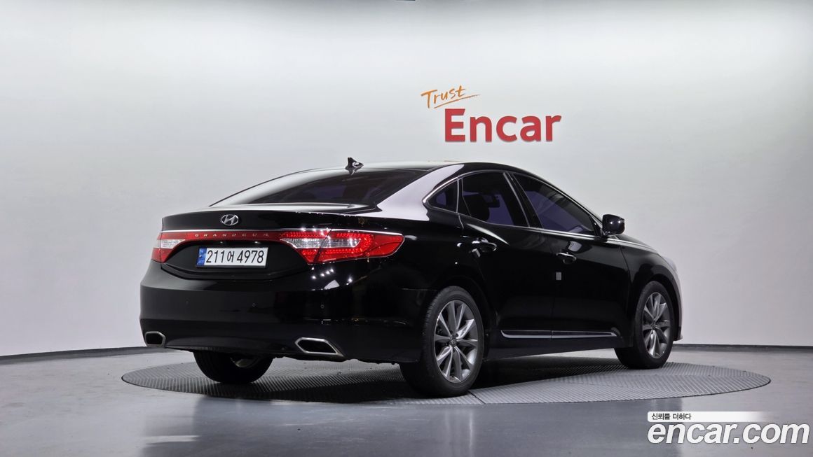 Hyundai Grandeur 2016