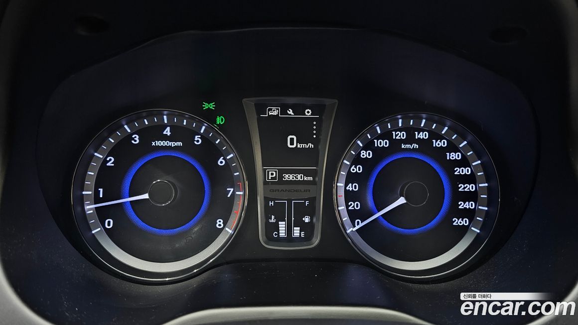 Hyundai Grandeur 2016