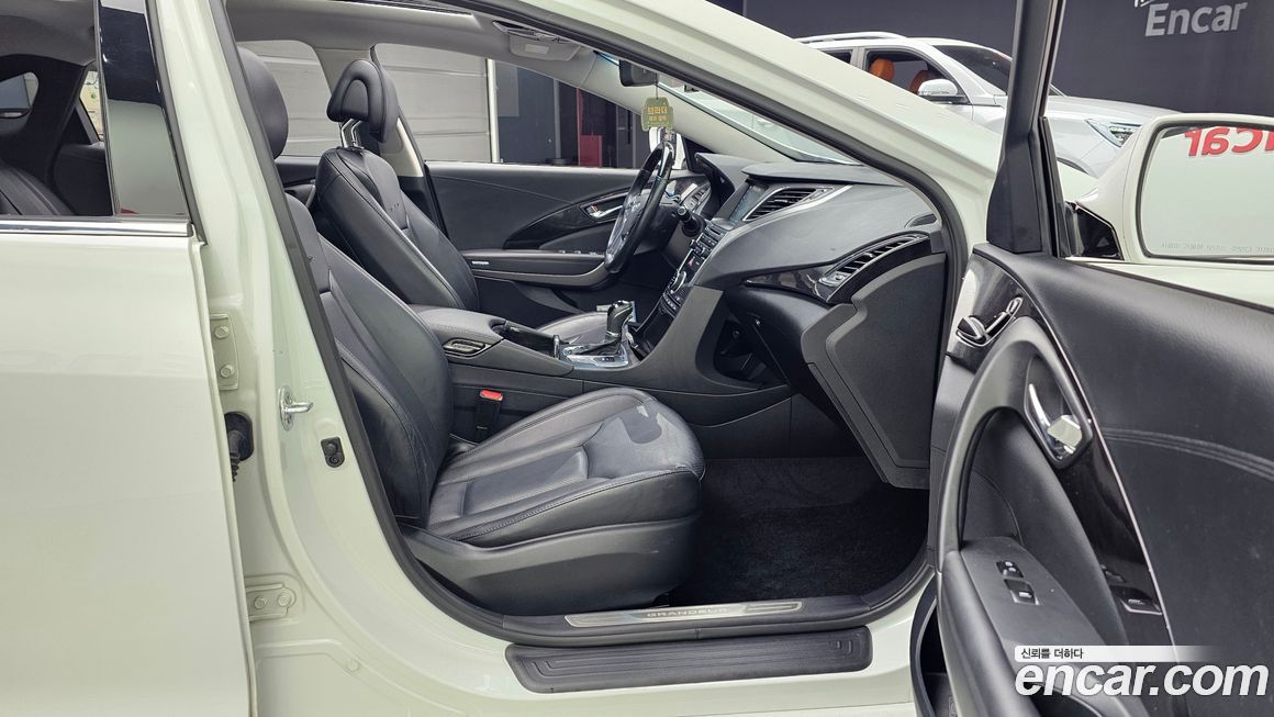 Hyundai Grandeur 2016