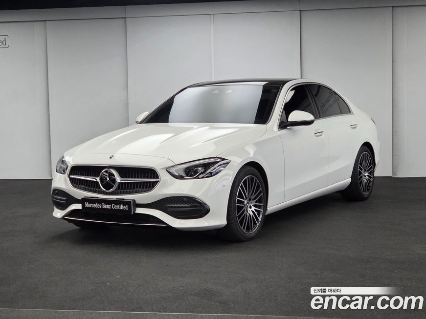 Mercedes-Benz C-Class 2024