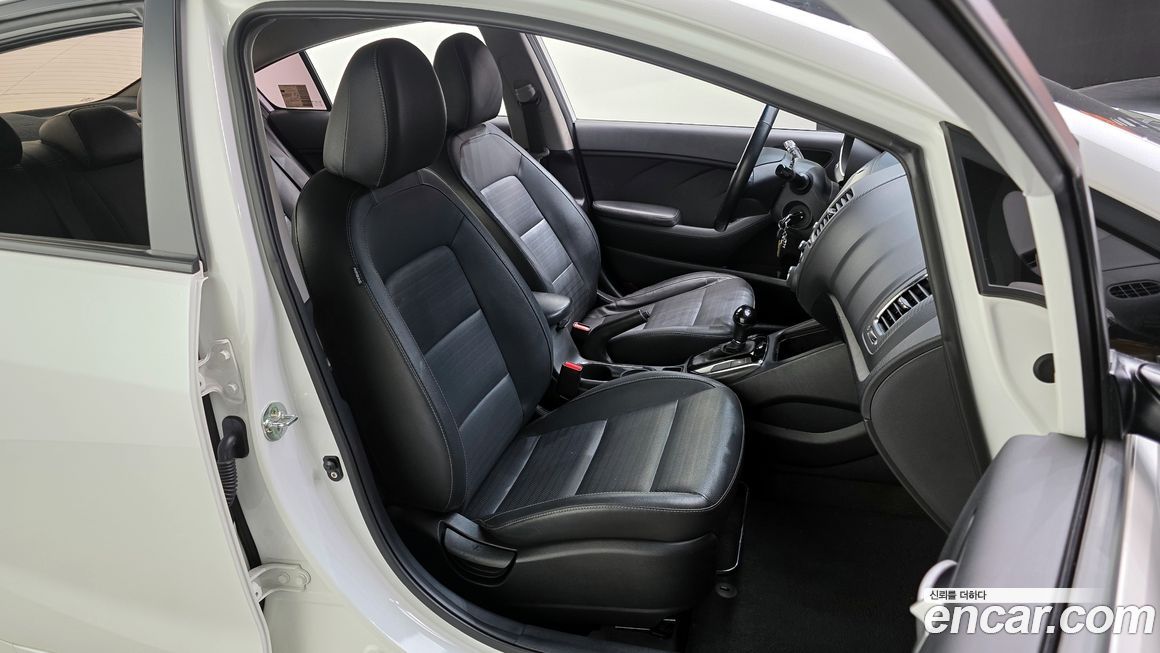 Kia K3 2018